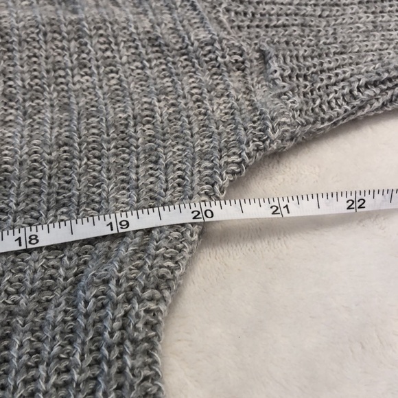 BP Gray Textured Knit soft cotton blend sweater scoop neck high low hem SZ SM - Picture 6 of 9
